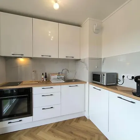 Agreable Chantilly Avec Balcon Et Parking Securise Apartment