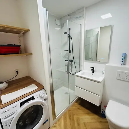 Agreable Chantilly Avec Balcon Et Parking Securise Апартаменты *